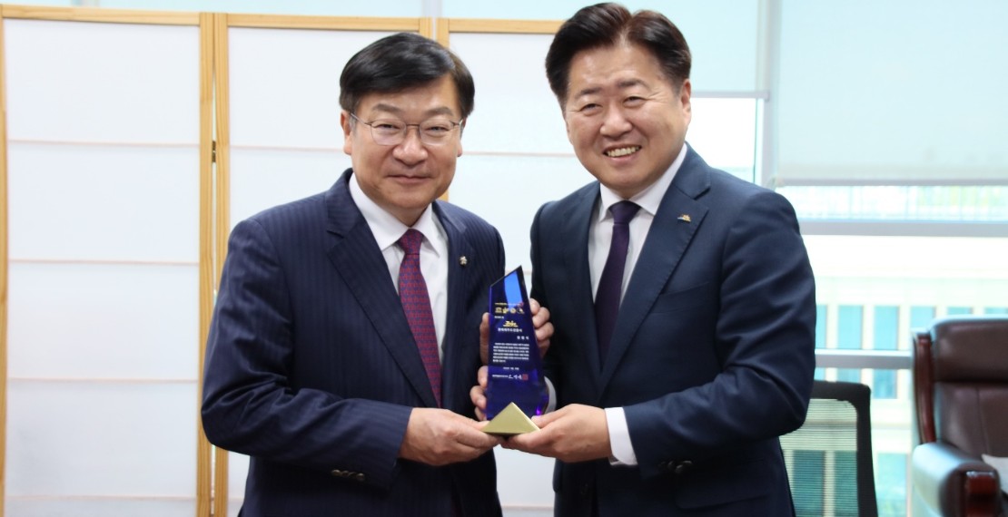 정점식 국민의힘 의원과 오영훈 제주도지사